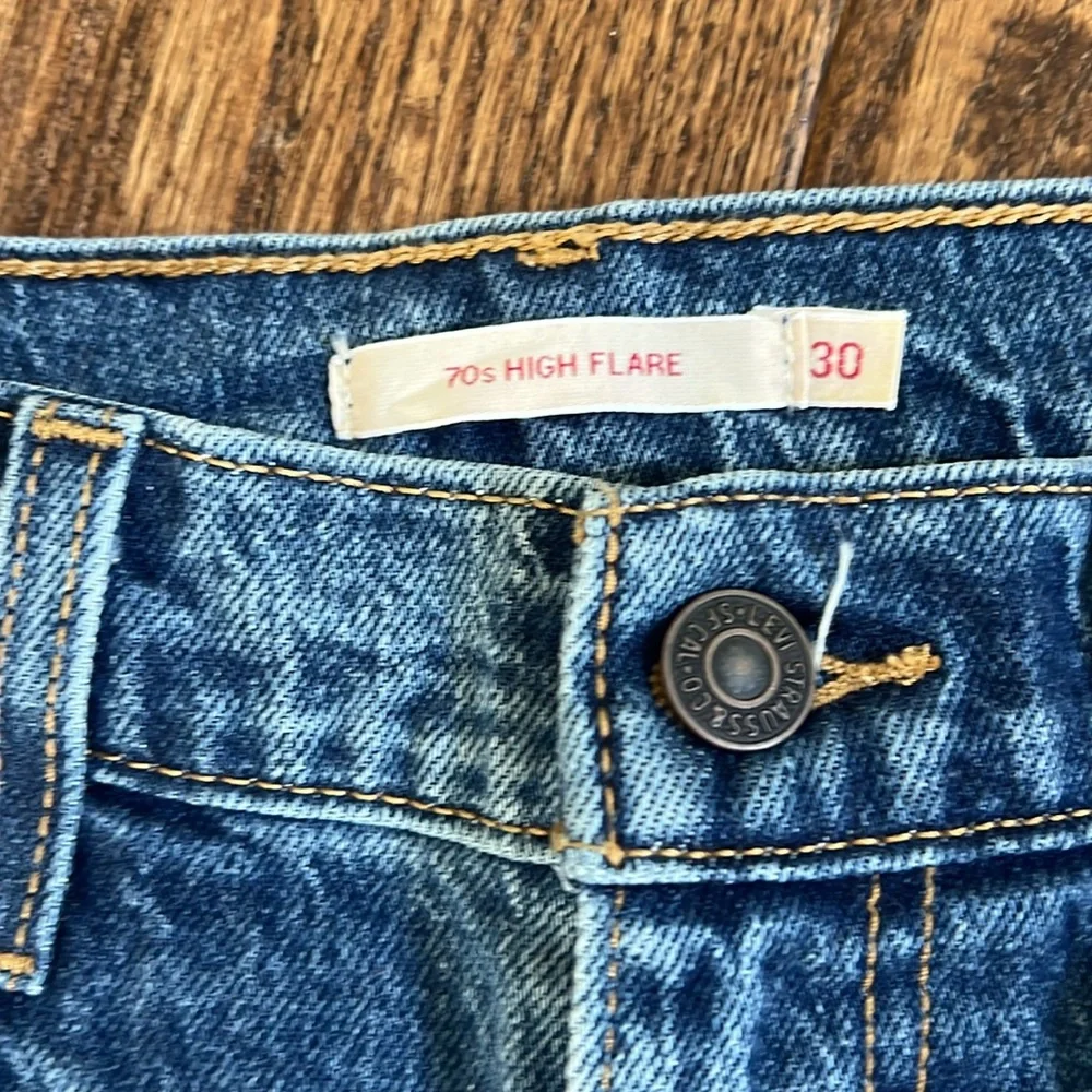 High Rise Rlare - Picture 4 of 4